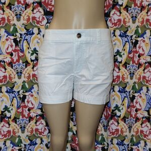 NWT Old Navy Mid-Rise Twill  Everyday Shorts